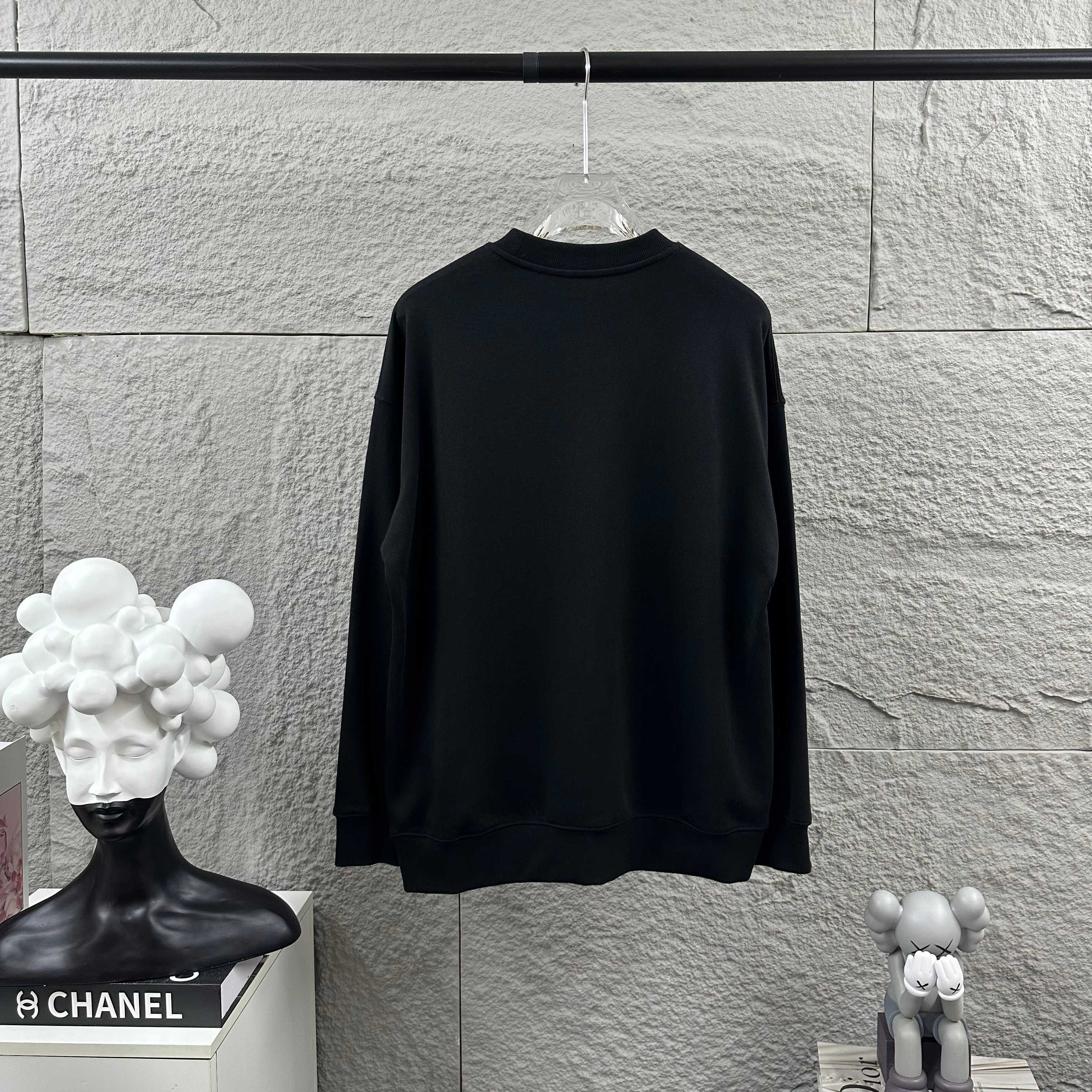 エルメス「Hermès」クラシック クルーネック スウェットシャツ