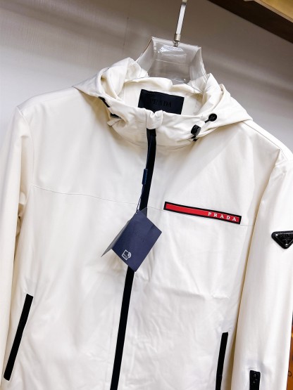 プラダ「Prada」リバーシブル ジャケット