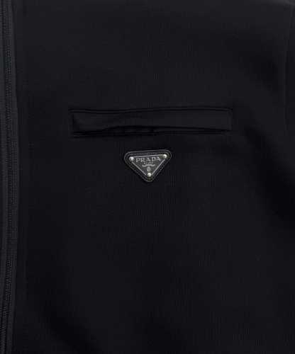 プラダ「Prada」テクニカル ジャケット