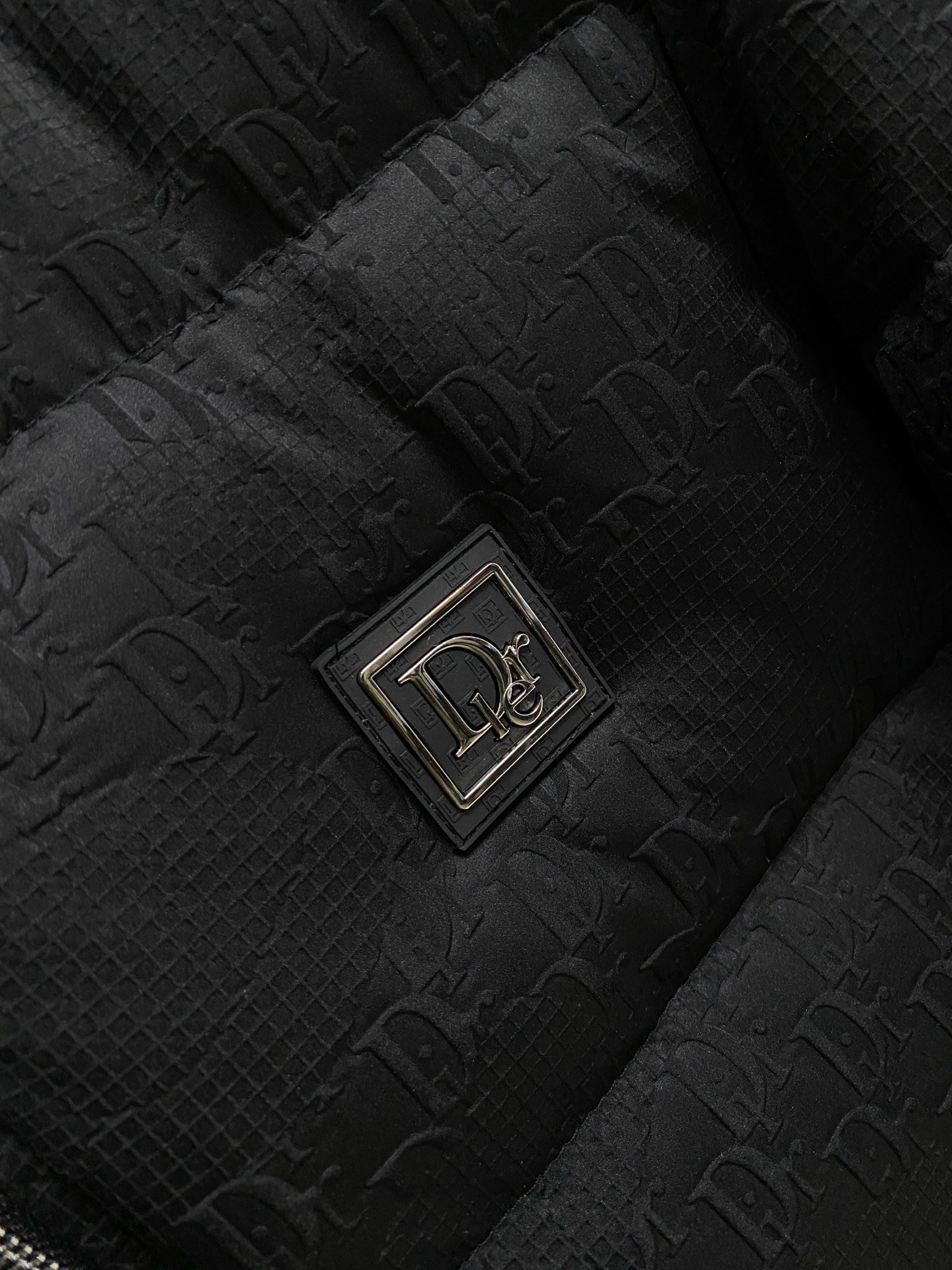 ディオール「Dior」ダウンブルゾン