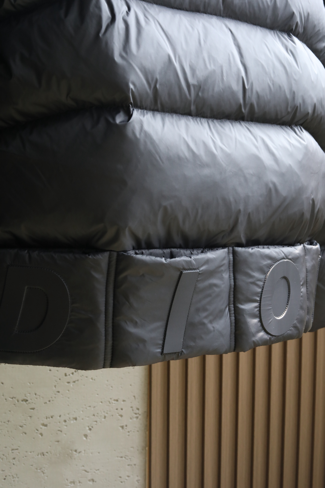 ディオール「Dior」ダウンジャケット