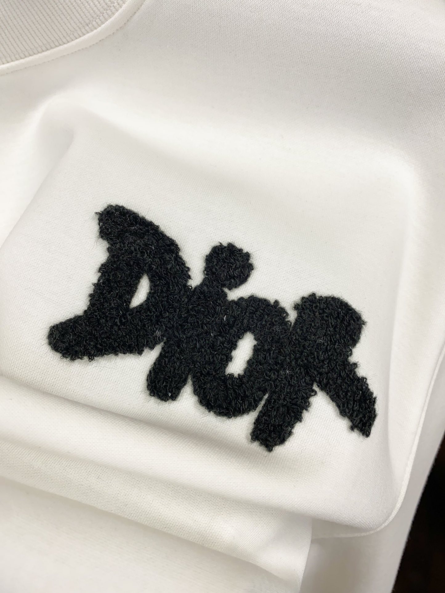 ディオール「Dior」エンブレム タオル刺繍 スウェットシャツ