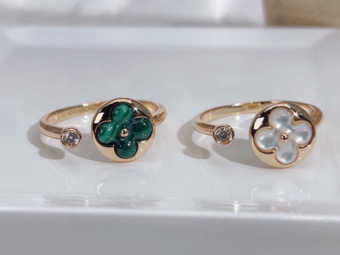 ルイ・ヴィトン「Louis Vuitton」COLOR BLOSSOM MINI STAR リング 