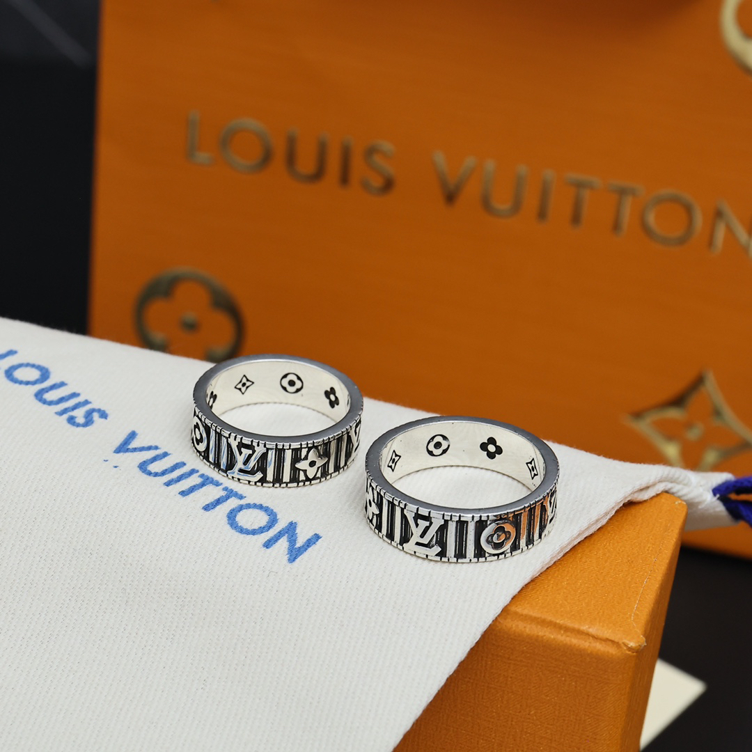 ルイ・ヴィトン「Louis Vuitton」Mosaic Chain リング