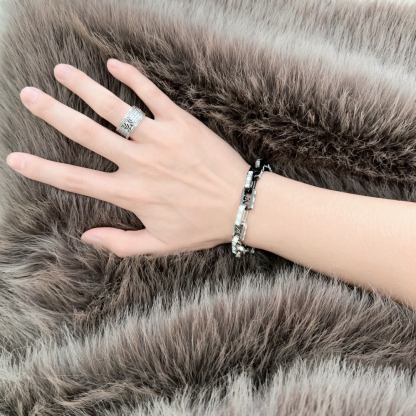 ルイ・ヴィトン「Louis Vuitton」Mosaic Chain リング