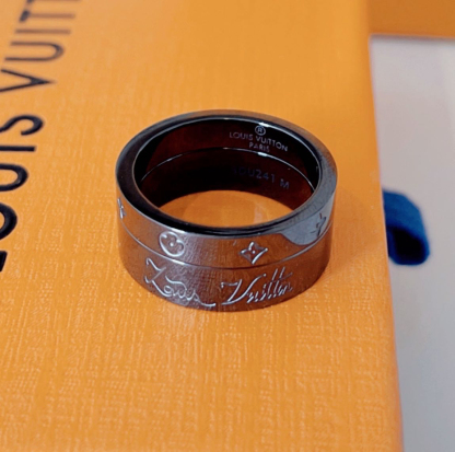 ルイ・ヴィトン「Louis Vuitton」Volt Upside Down リング