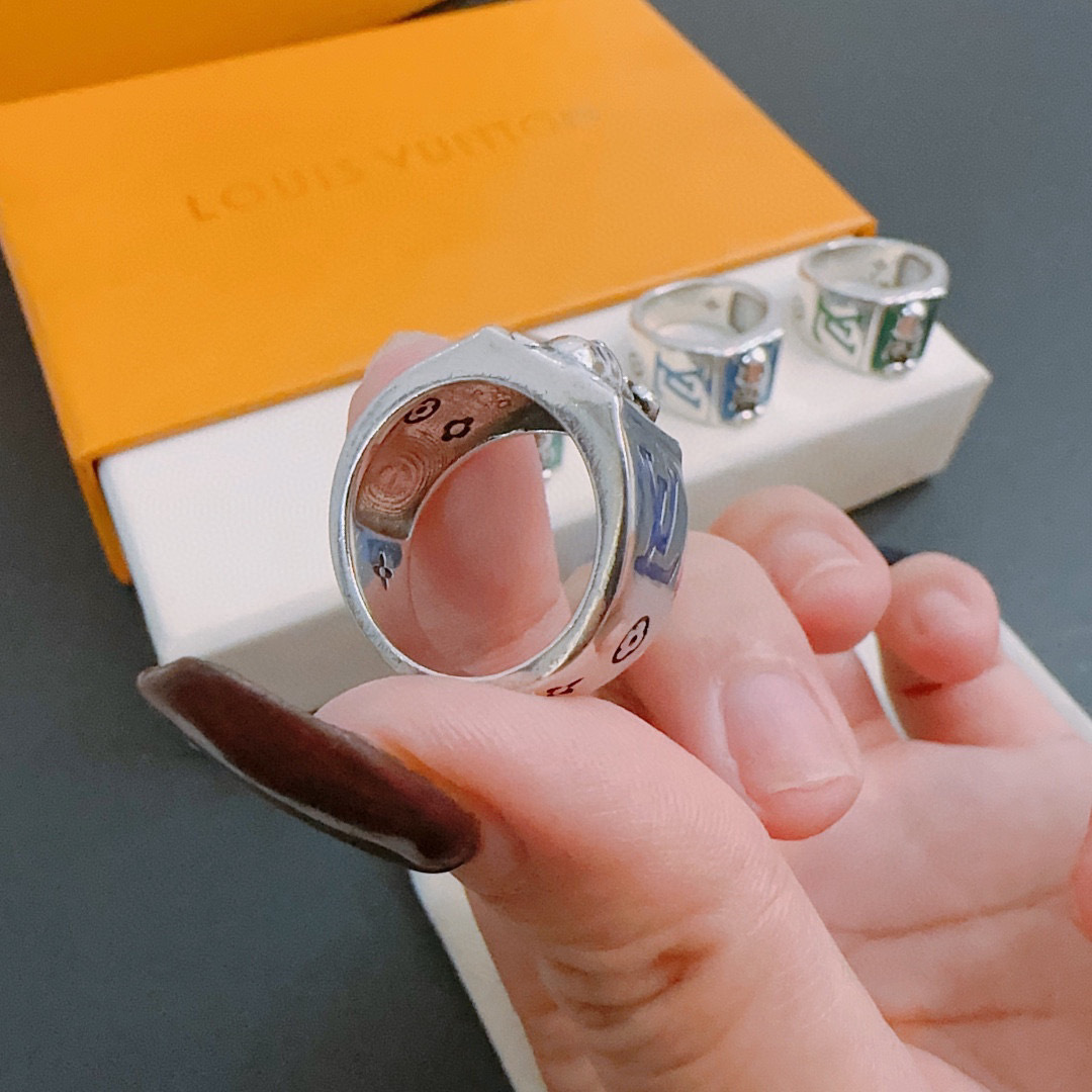 ルイ・ヴィトン「Louis Vuitton」Heritage リング