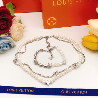 ルイ・ヴィトン「Louis Vuitton」Idylle Blossom ブレスレット