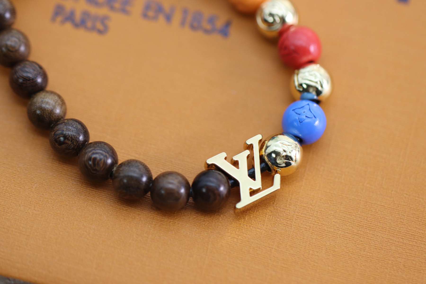 ルイ・ヴィトン「Louis Vuitton」Beads Multicolor ブレスレット