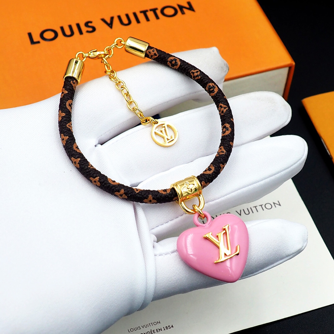 ルイ・ヴィトン「Louis Vuitton」Iconic Heart ブレスレット