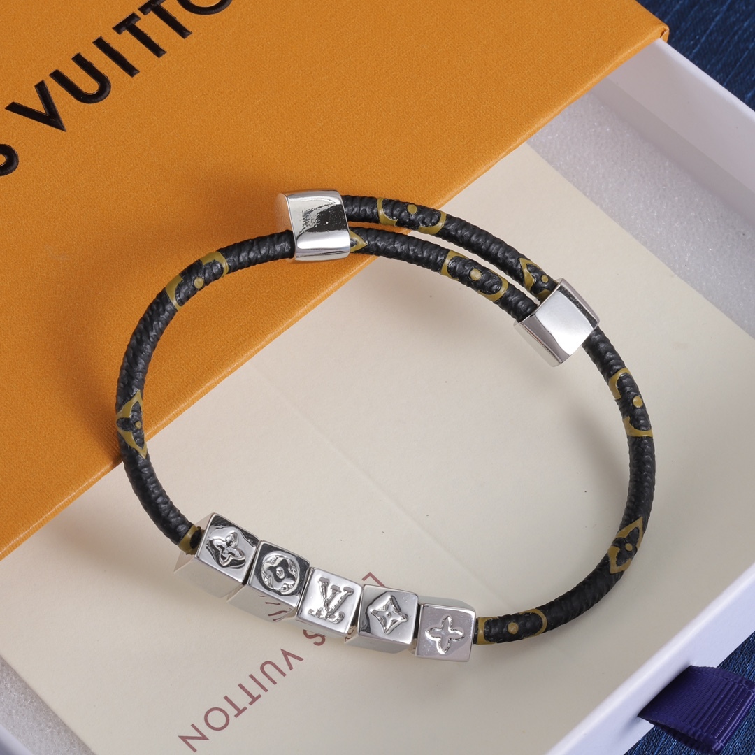 ルイ・ヴィトン「Louis Vuitton」Monogram レザー ブレスレット