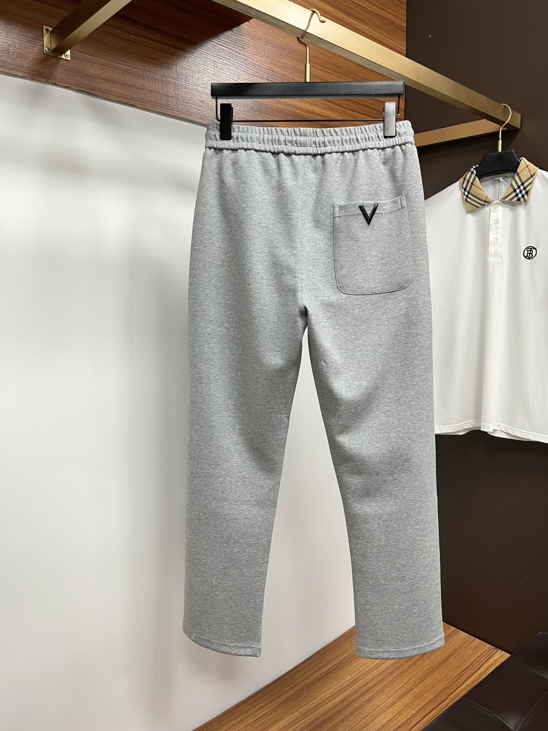 ルイ・ヴィトン「Louis Vuitton」2025秋冬 メンズ スポーツウェア セットアップ