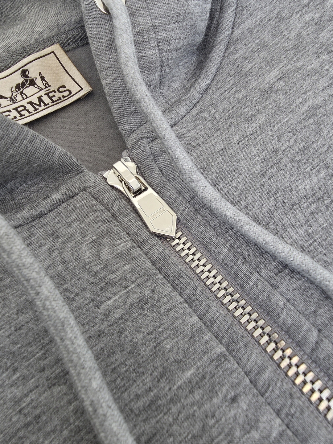 エルメス「Hermès」刺繍デザイン スウェットシャツ