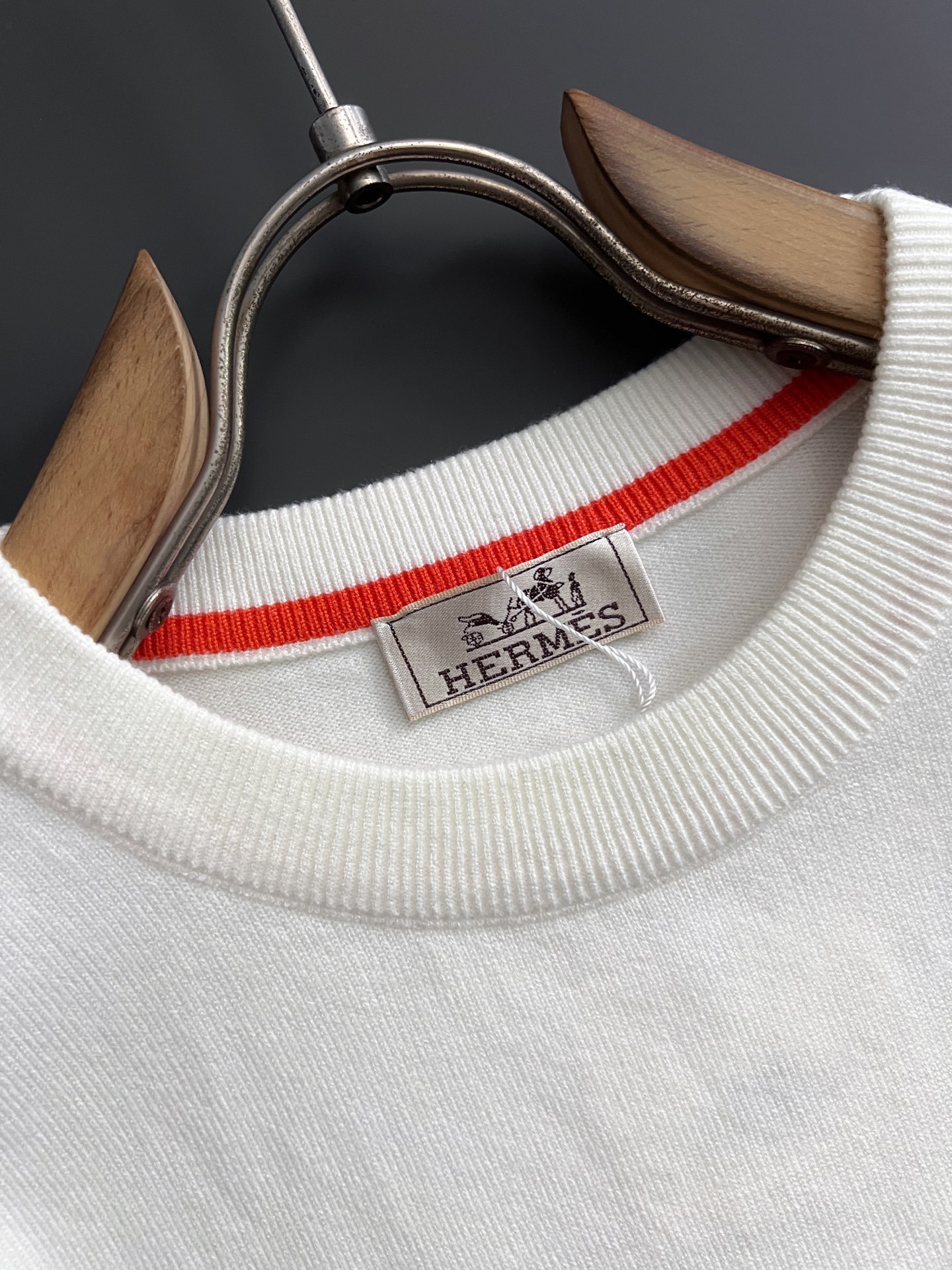 エルメス「Hermès」Hリフト プルオーバー ニット