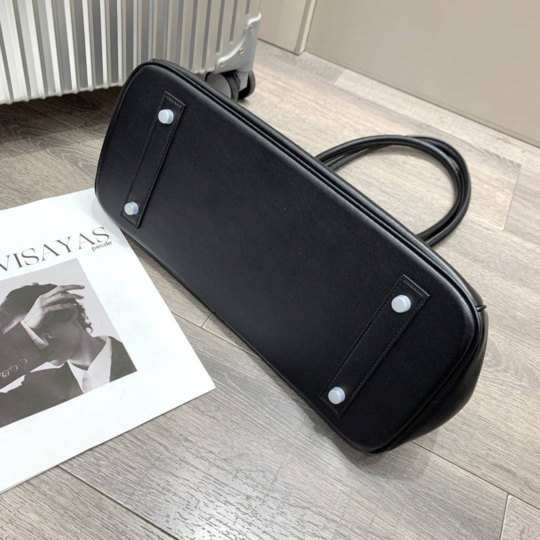 エルメス「Hermès」トランク ホリゾンタル ショルダーバッグ