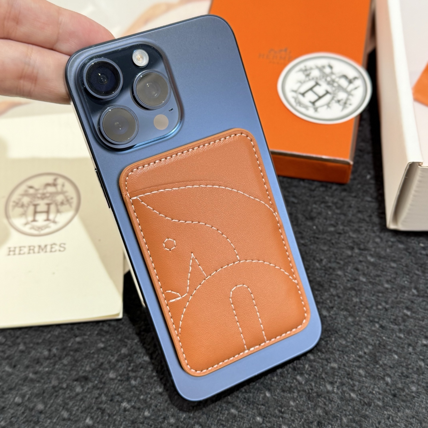 エルメス「Hermès」ストールナンバー MagSafe カードケース