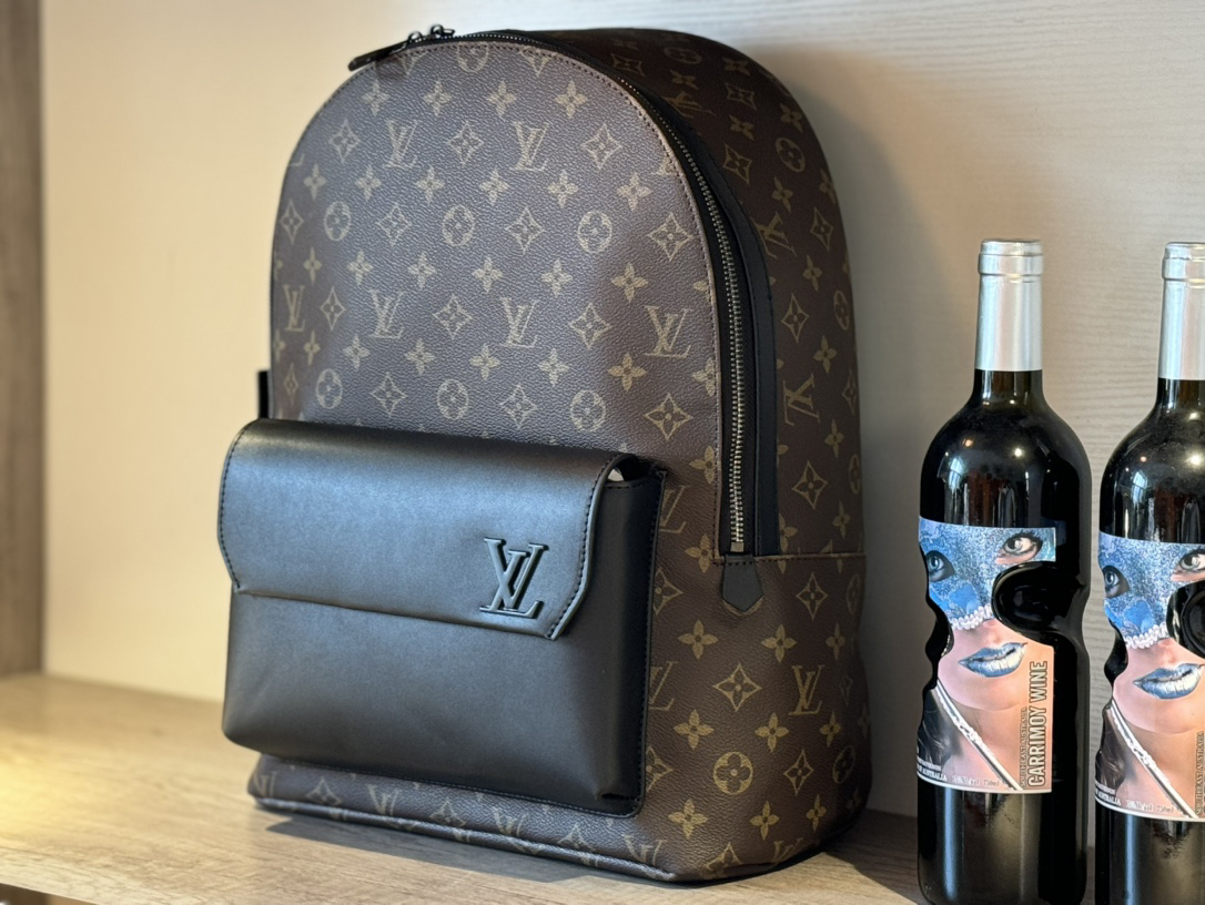 ルイ・ヴィトン「Louis Vuitton」ディスカバリー バックパック
