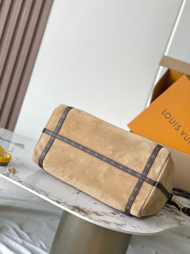 ルイ・ヴィトン「Louis Vuitton」エクスプレス MM ハンドバッグ