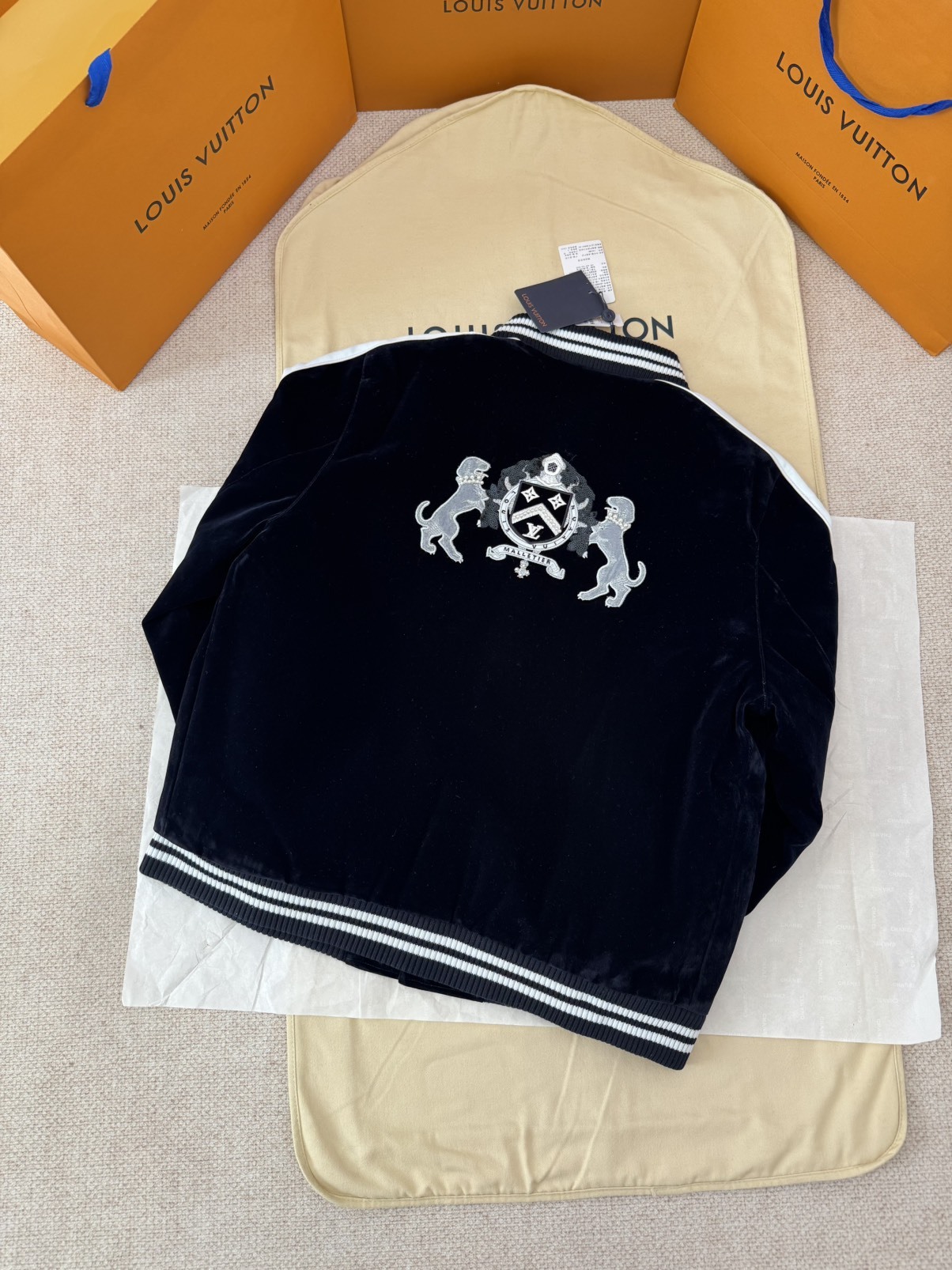 ルイ・ヴィトン「Louis Vuitton」シルクベルベット ペアルック バレージャケット