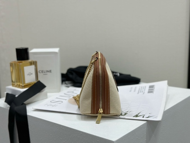 セリーヌ「Celine」Triomphe キャンバス＆レザー チェーンチェーンバッグ