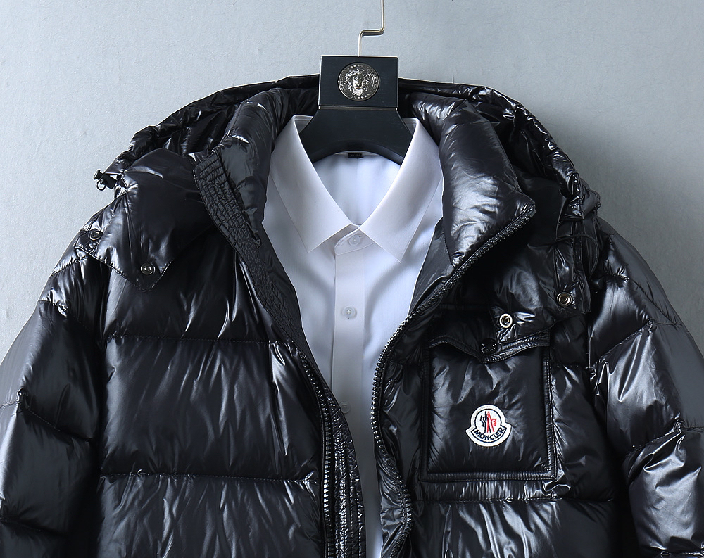 モンクレール「Moncler」Grenoble 2025秋冬ダウンジャケット
