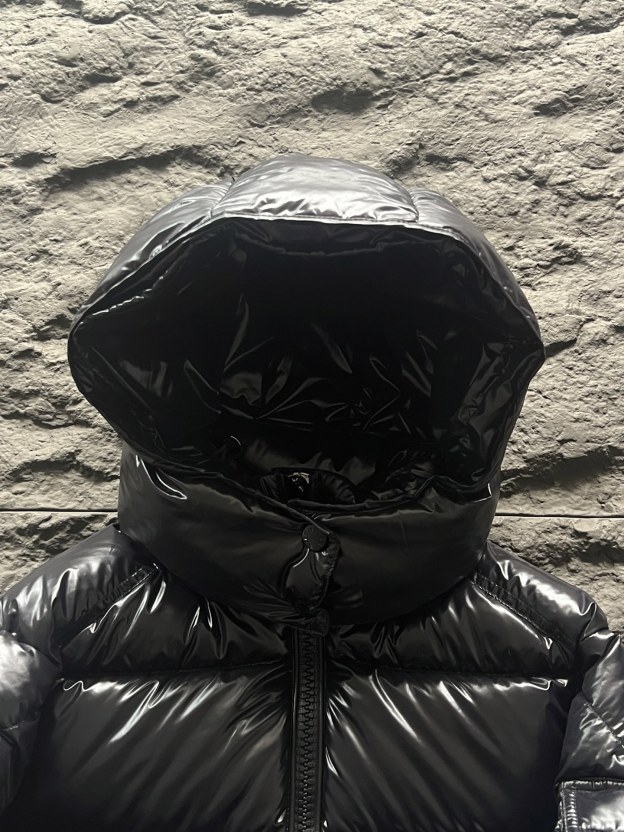 モンクレール「Moncler」Maire ホッデッド ダウンジャケット