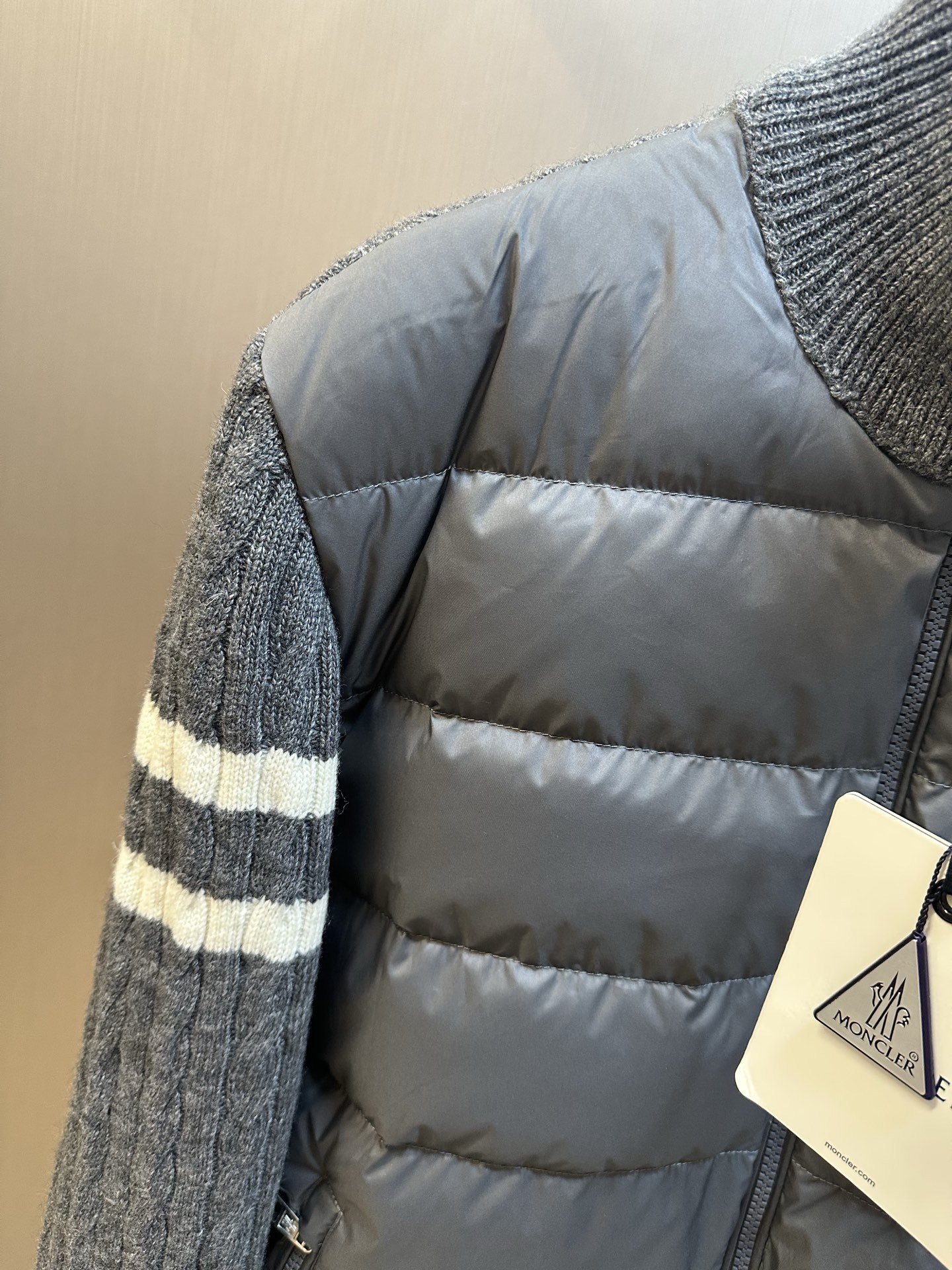 モンクレール「Moncler」rezesse ダウンジャケット