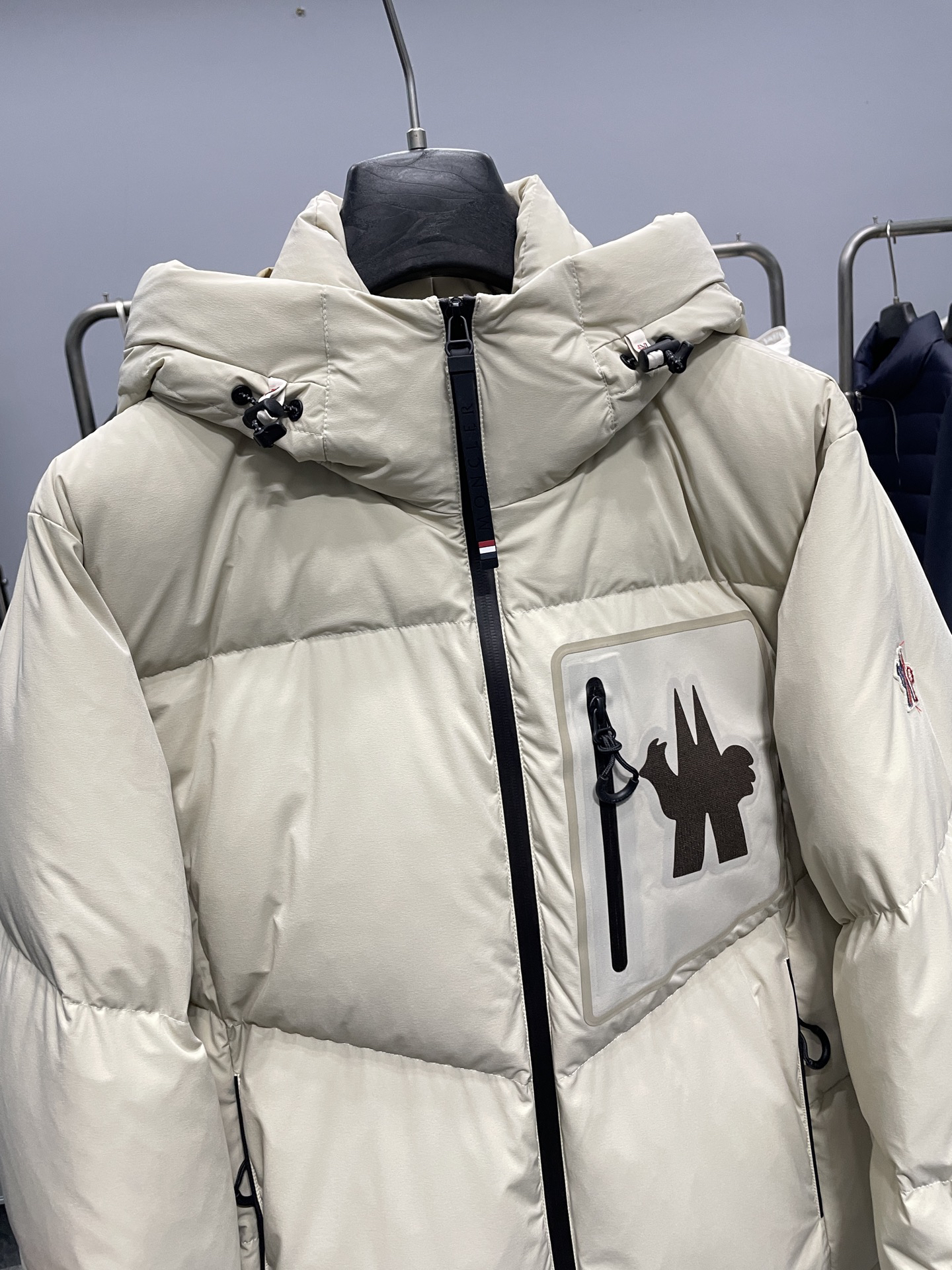 モンクレール「Moncler」Valserine GORE-TEXラミネートパッチワークスキーダウンジャケット