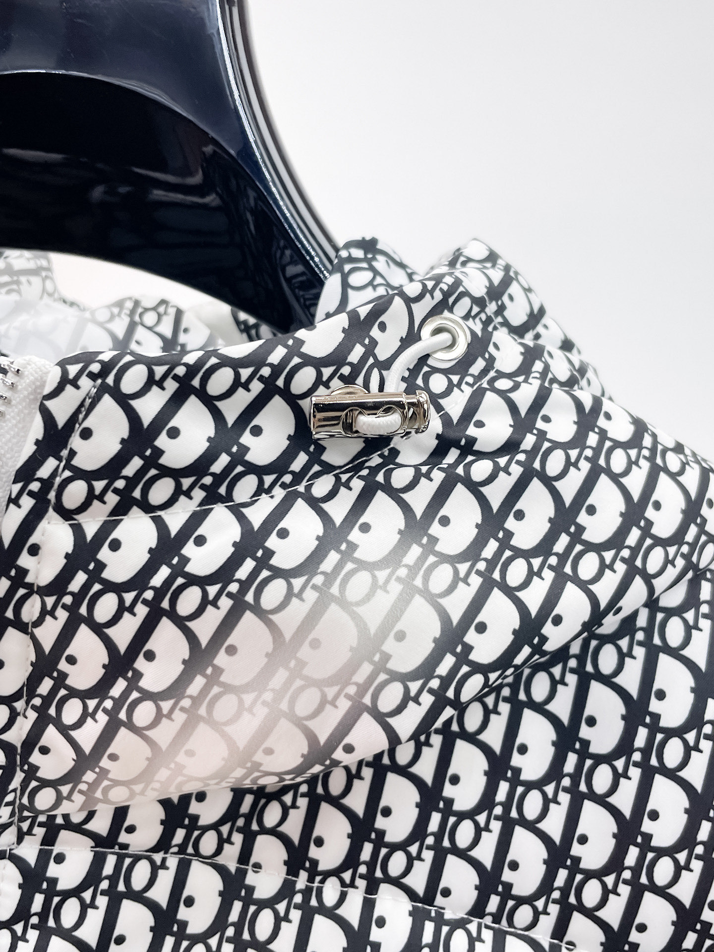 ディオール「Dior」ダウンジャケット