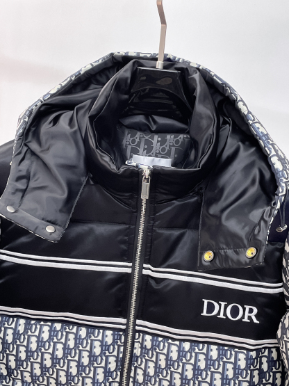 ディオール「Dior」ダウンジャケット