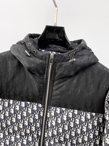 ディオール「Dior」ダウンジャケット