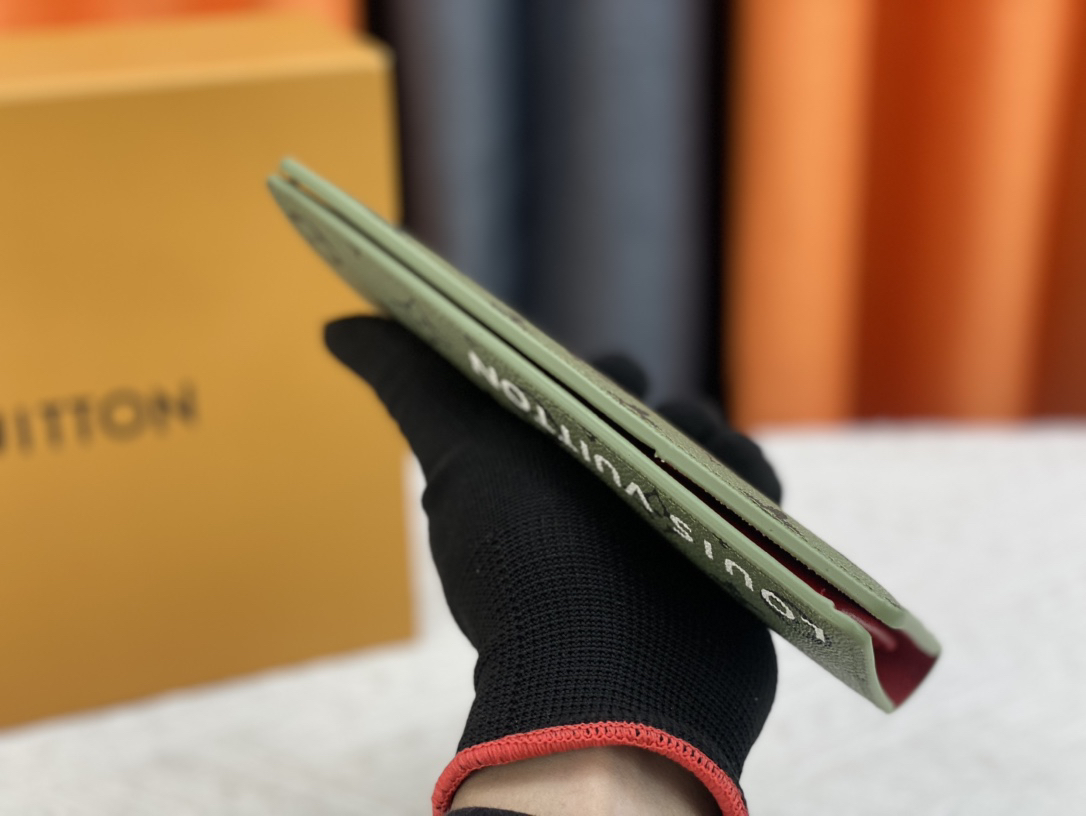 ルイ・ヴィトン「Louis Vuitton」ジッピー ウォレット･ヴァーティカル