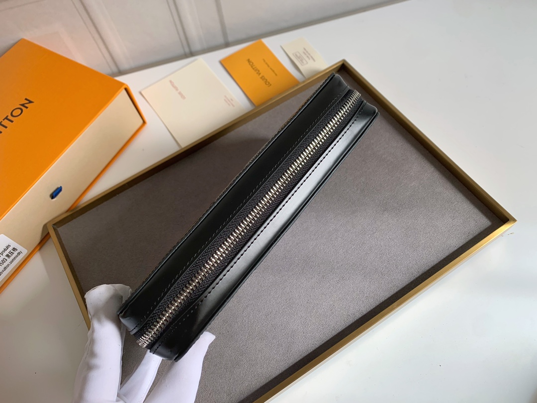 ルイ・ヴィトン「Louis Vuitton」ジッピー･ウォレット 