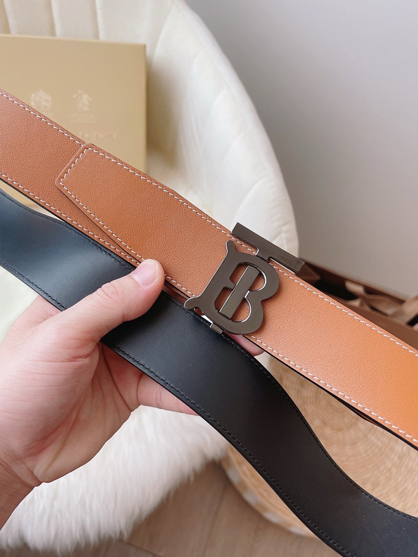バーバリー「Burberry」フックTBベルト 3色