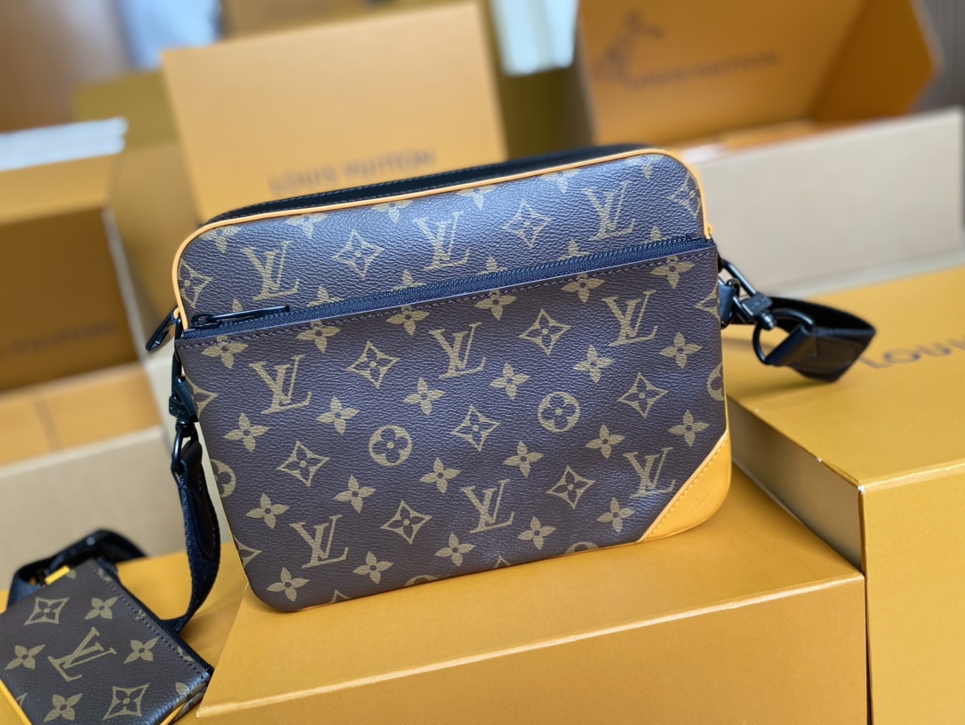 ルイ・ヴィトン「Louis Vuitton」新作 Trio メッセンジャーバッグ