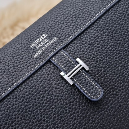 エルメス「Hermès」メンズ ジップ レザー クラッチバッグ