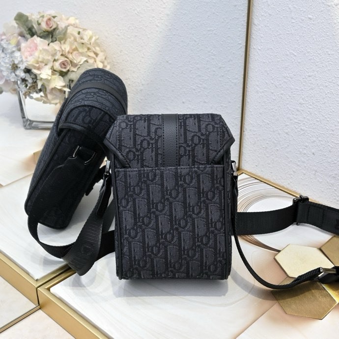 ディオール「Dior」Hit The Road メッセンジャーバッグ コンパクトトート