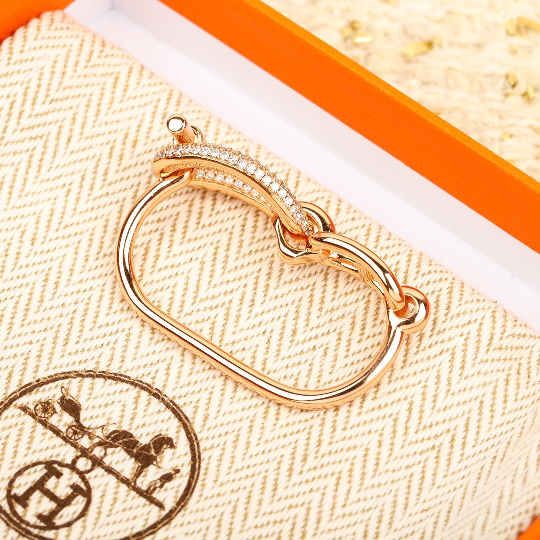 エルメス「Hermès」アイコニック＆クラシック リング コレクション