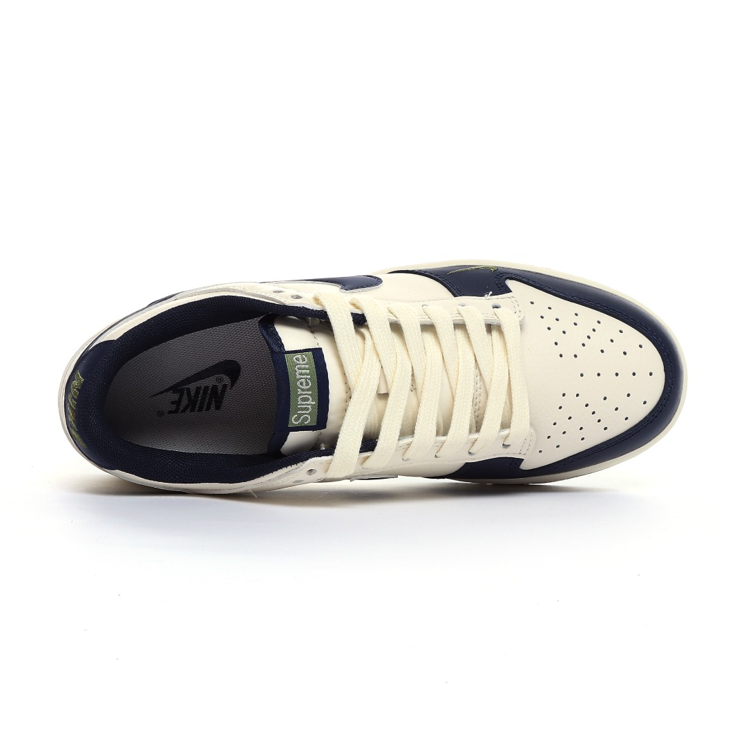 「コラボモデル」Supreme x NikeSB Dunk Lowスニーカー
