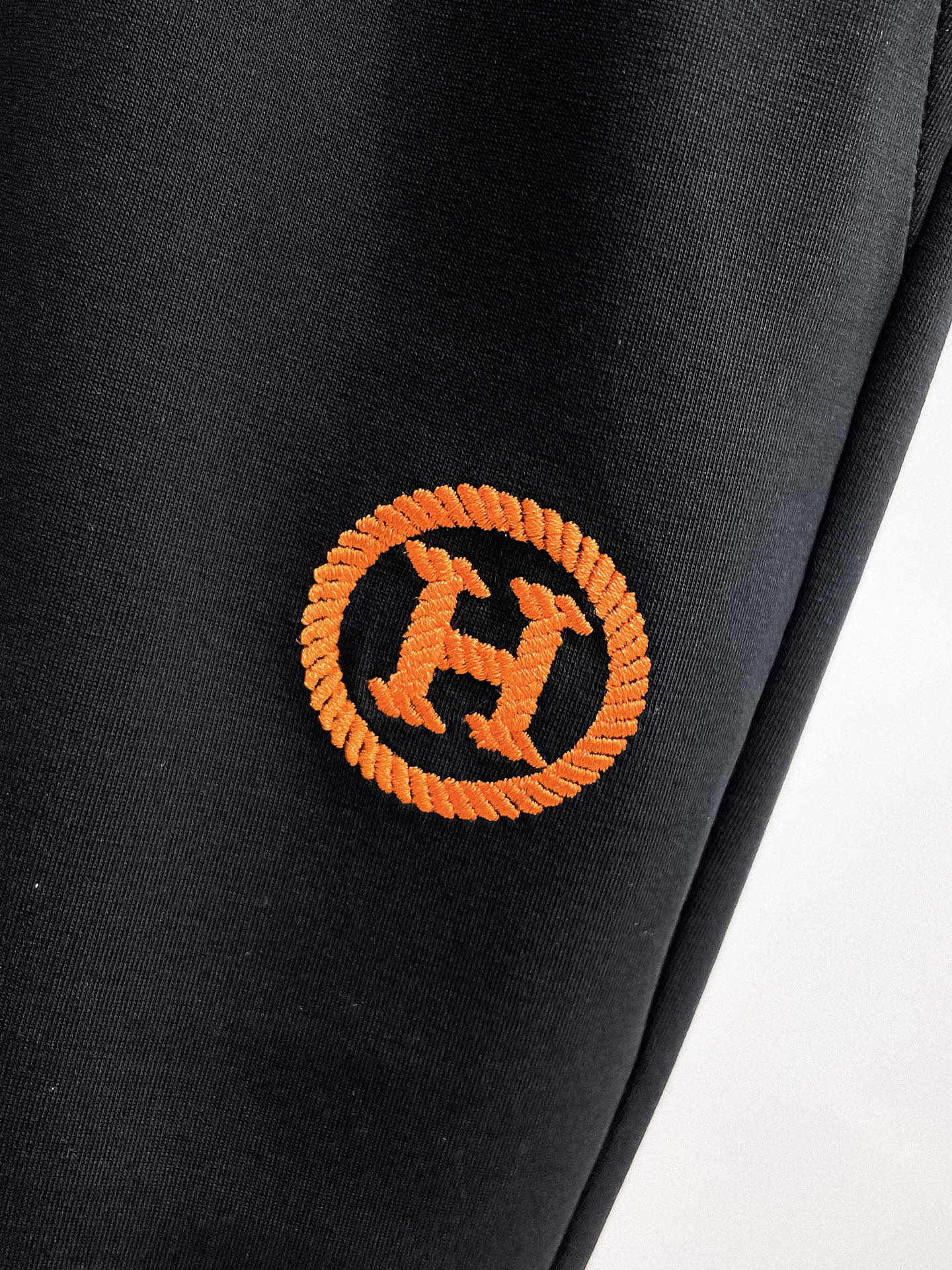 エルメス「Hermès」ロゴ リラックススーツ