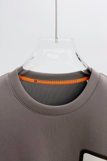 エルメス「Hermès」スウェットプルオーバー