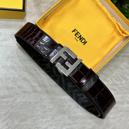 フェンディ「Fendi」FF ベルト - リバーシブル フックベルト