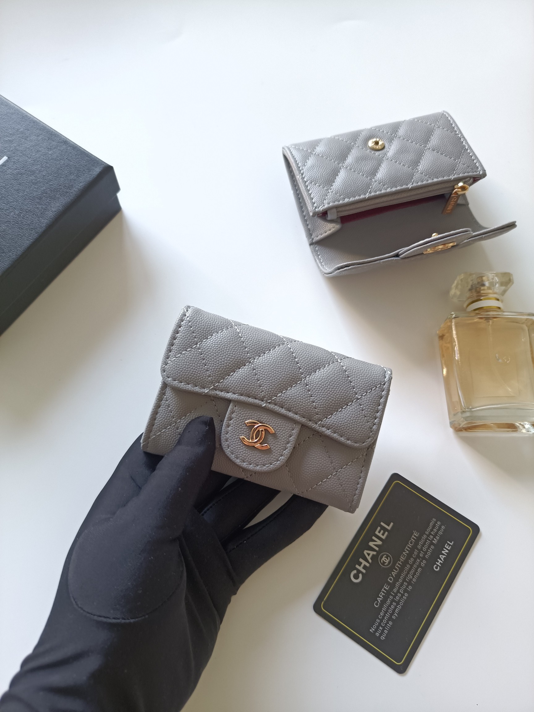 シャネル「Chanel」シャネル クラシック ジップ カードホルダー / コインケース