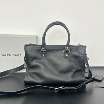 バレンシアガ「Balenciaga」バレンシアガ ル・シティ スモール / ショルダーバッグ