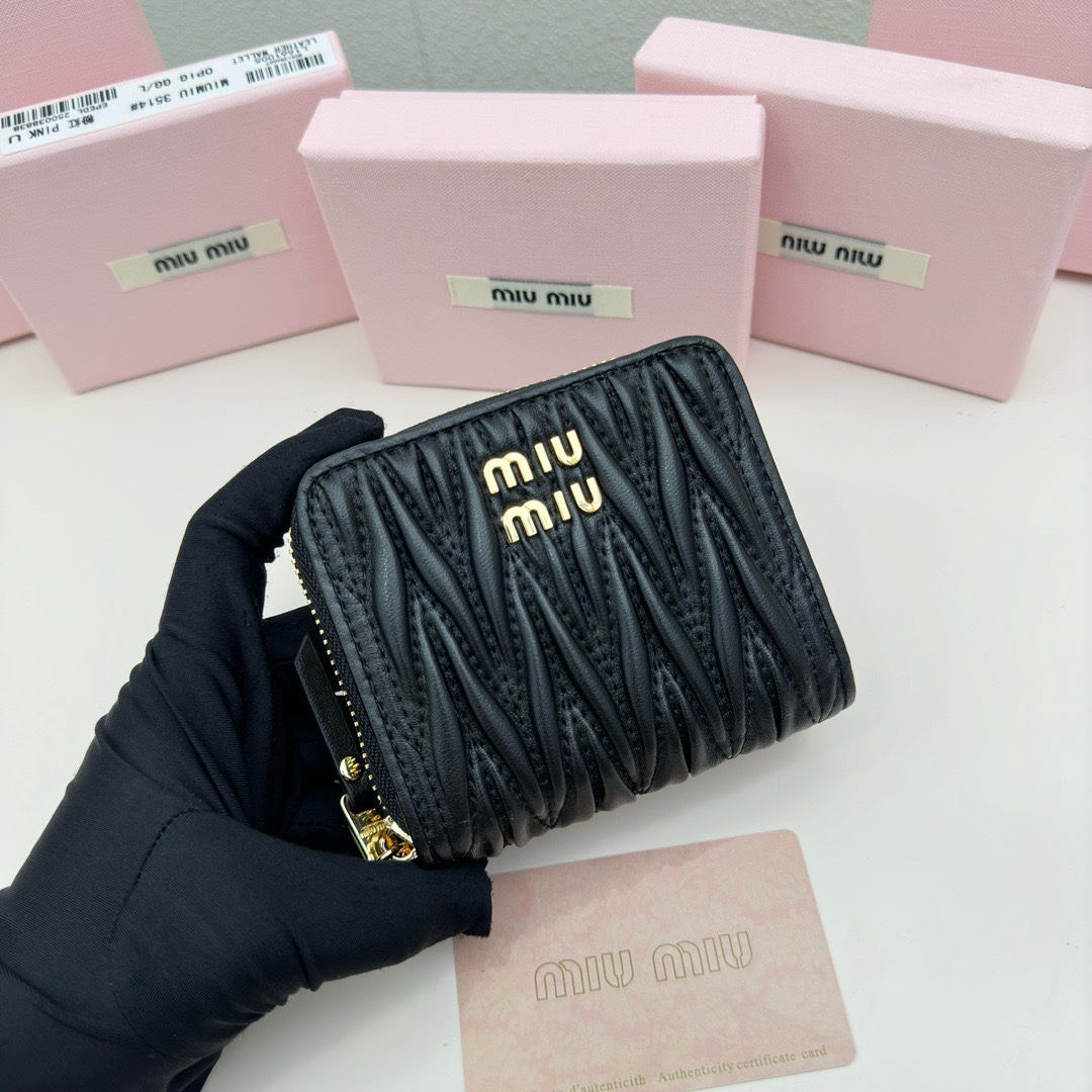 ミュウミュウ「Miu Miu」ミュウミュウ ラムスキンミニバッグ 3511 / ハンドバッグ