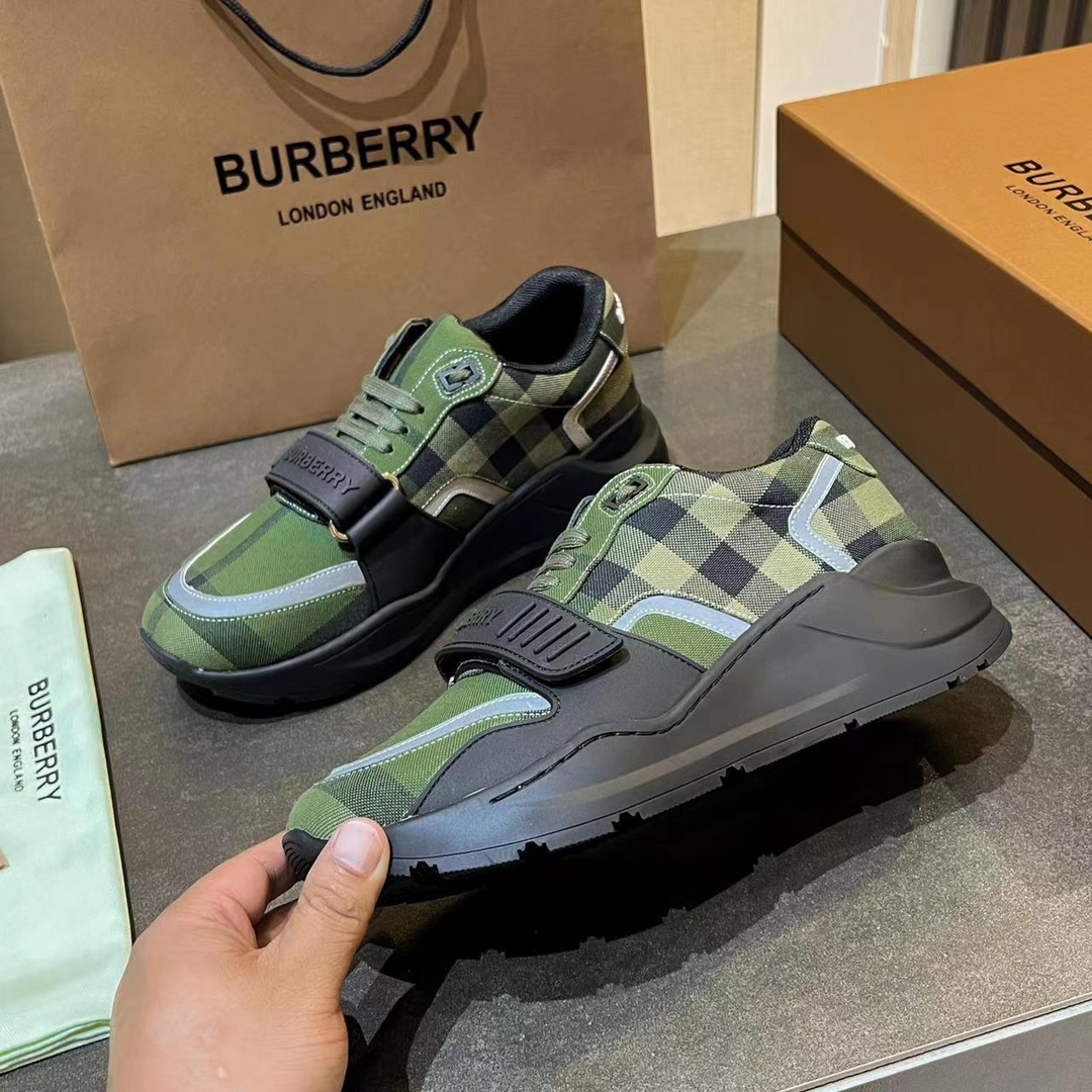 バーバリー「Burberry」バーバリー チェック プラットフォーム スニーカー / レザースニーカー