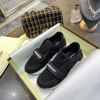 バーバリー「Burberry」バーバリー チェック プラットフォーム スニーカー / レザースニーカー