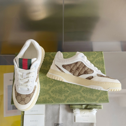 グッチ「Gucci」グッチ バスケット スニーカー / ハイカットレザースニーカー