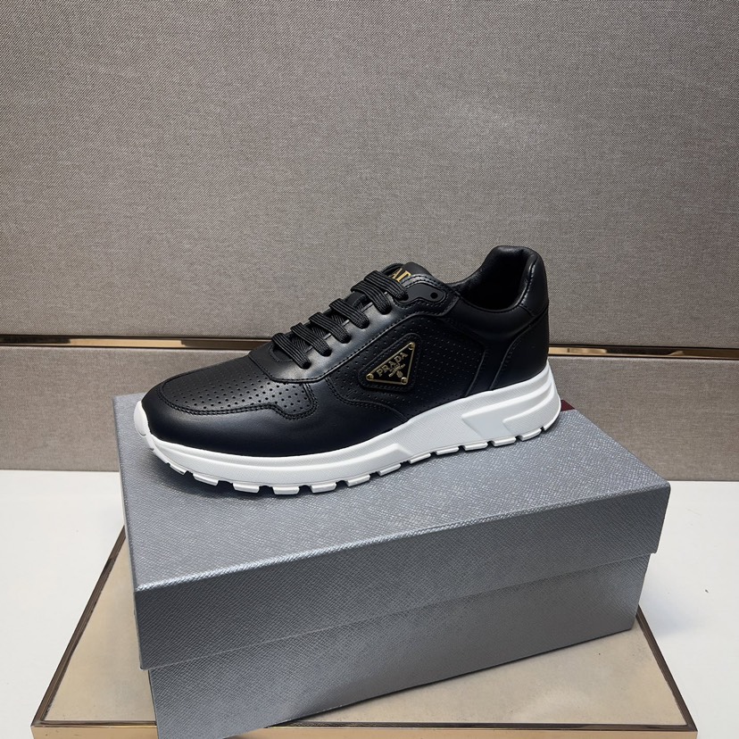 プラダ「Prada」プラダ プレミアムスニーカー (2026年春夏モデル) / レザースニーカー