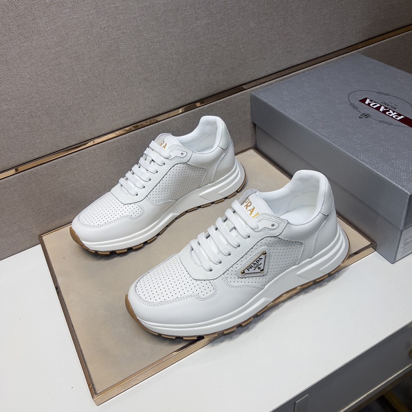 プラダ「Prada」プラダ プレミアムスニーカー (2026年春夏モデル) / レザースニーカー